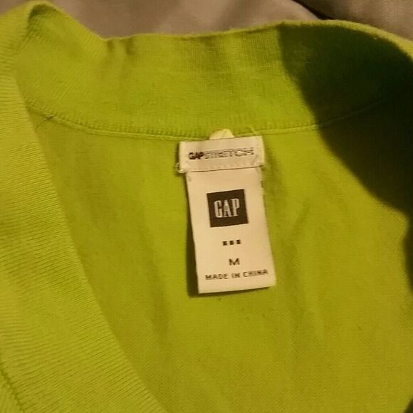 Gap top M - Picture 3 of 3
